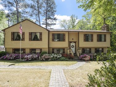 7356 Berkshire Downs Drive, Raleigh, NC 27616