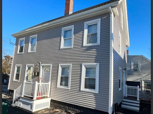 58 Laighton St, Lynn, MA 01902