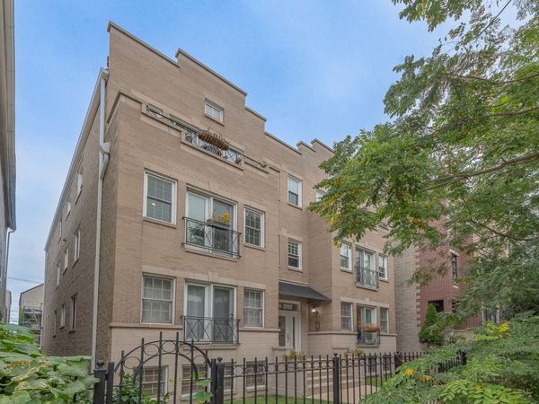 1242 W Ohio Street, Unit 1E, Chicago, IL 60642