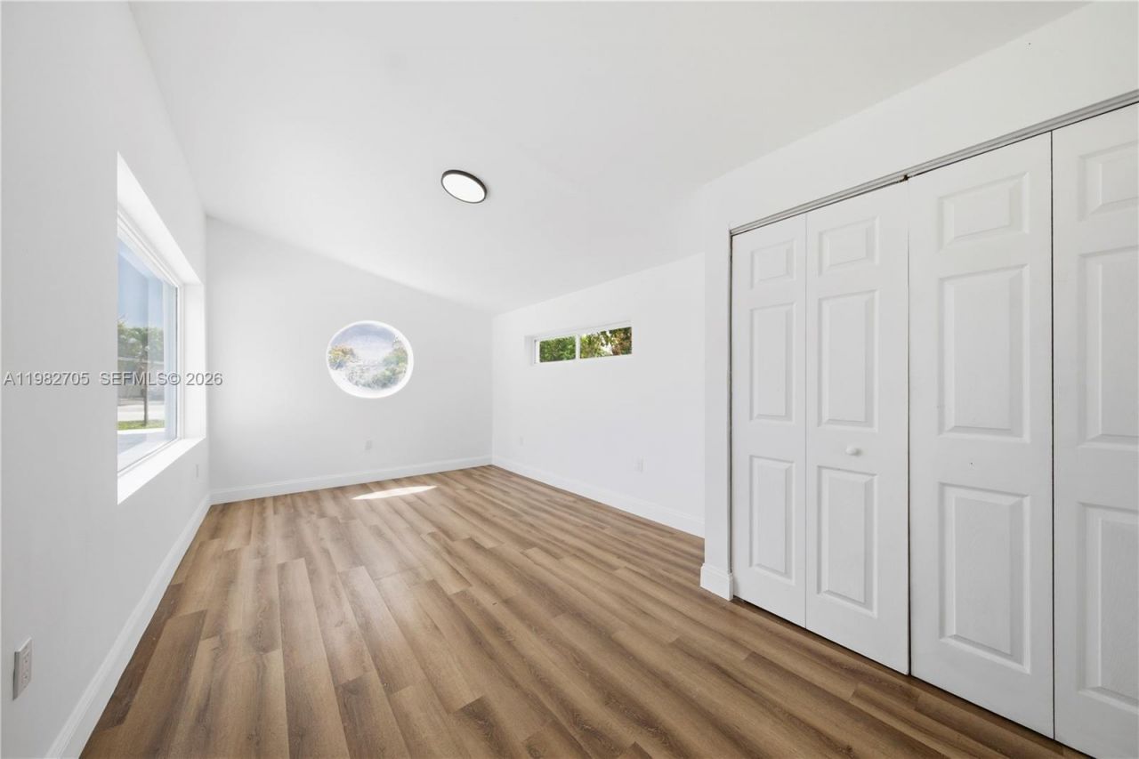 1031 NW 13th St, Fort Lauderdale, FL 33311 Photo