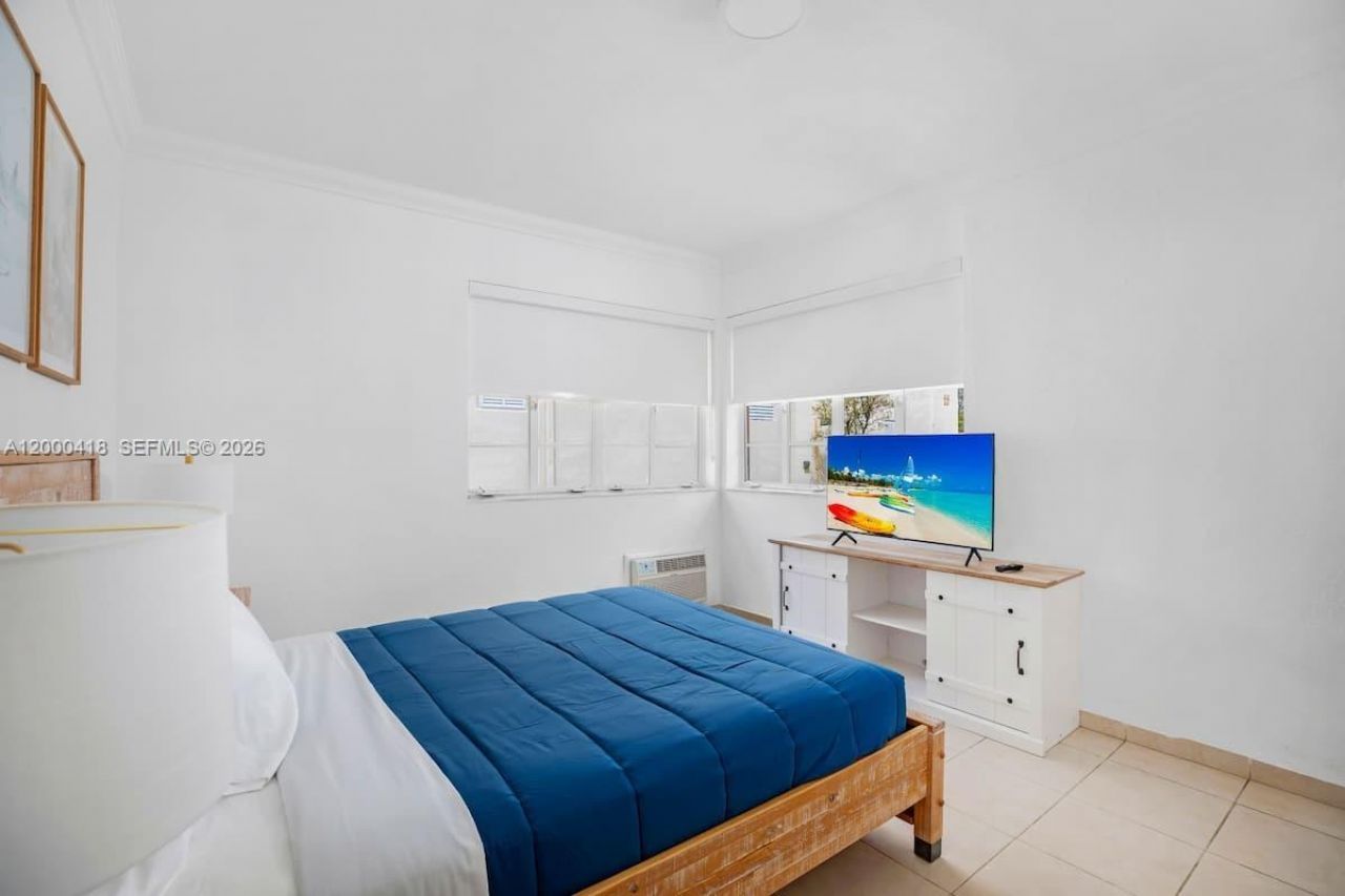 301 86th St, Unit 315-3, Miami Beach, FL 33141 Photo