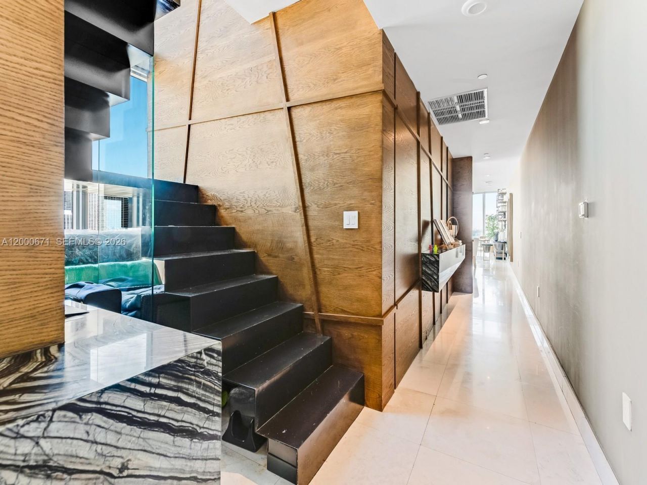 1100 Biscayne Blvd, Unit 2105, Miami, FL 33132 Photo