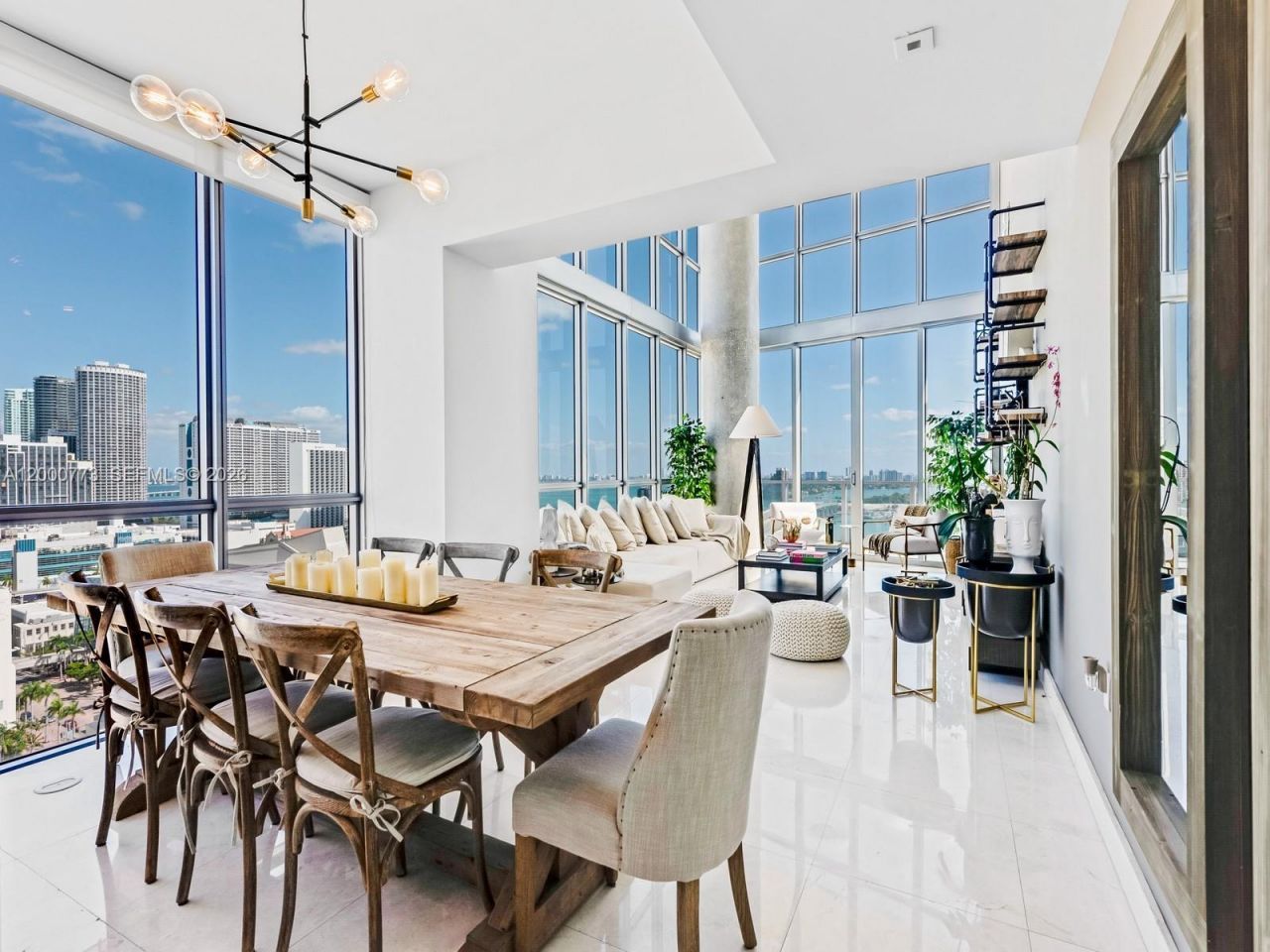 1100 Biscayne Blvd, Unit 2105, Miami, FL 33132 Photo