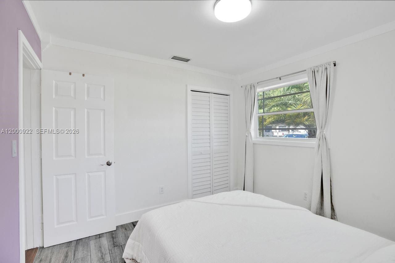 17501 NW 85th Ave, Hialeah, FL 33015 Photo