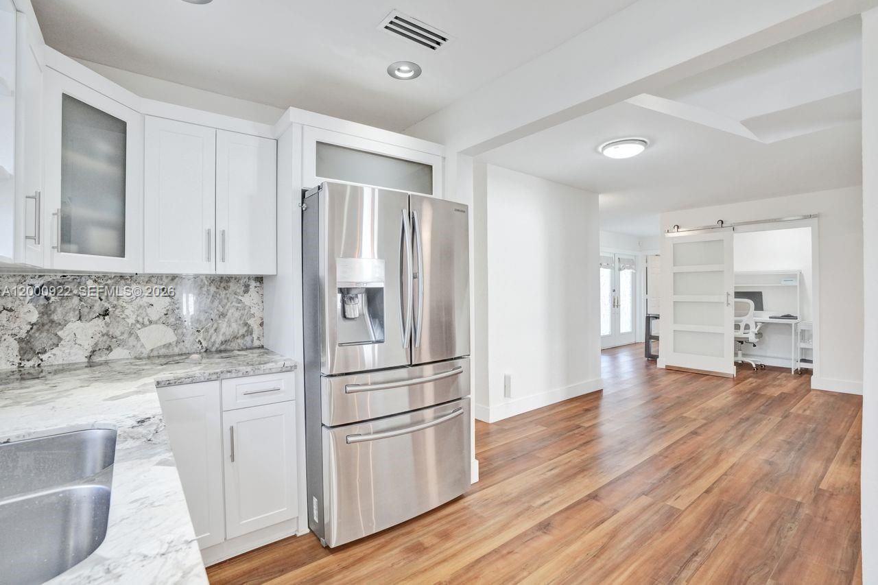 17501 NW 85th Ave, Hialeah, FL 33015 Photo