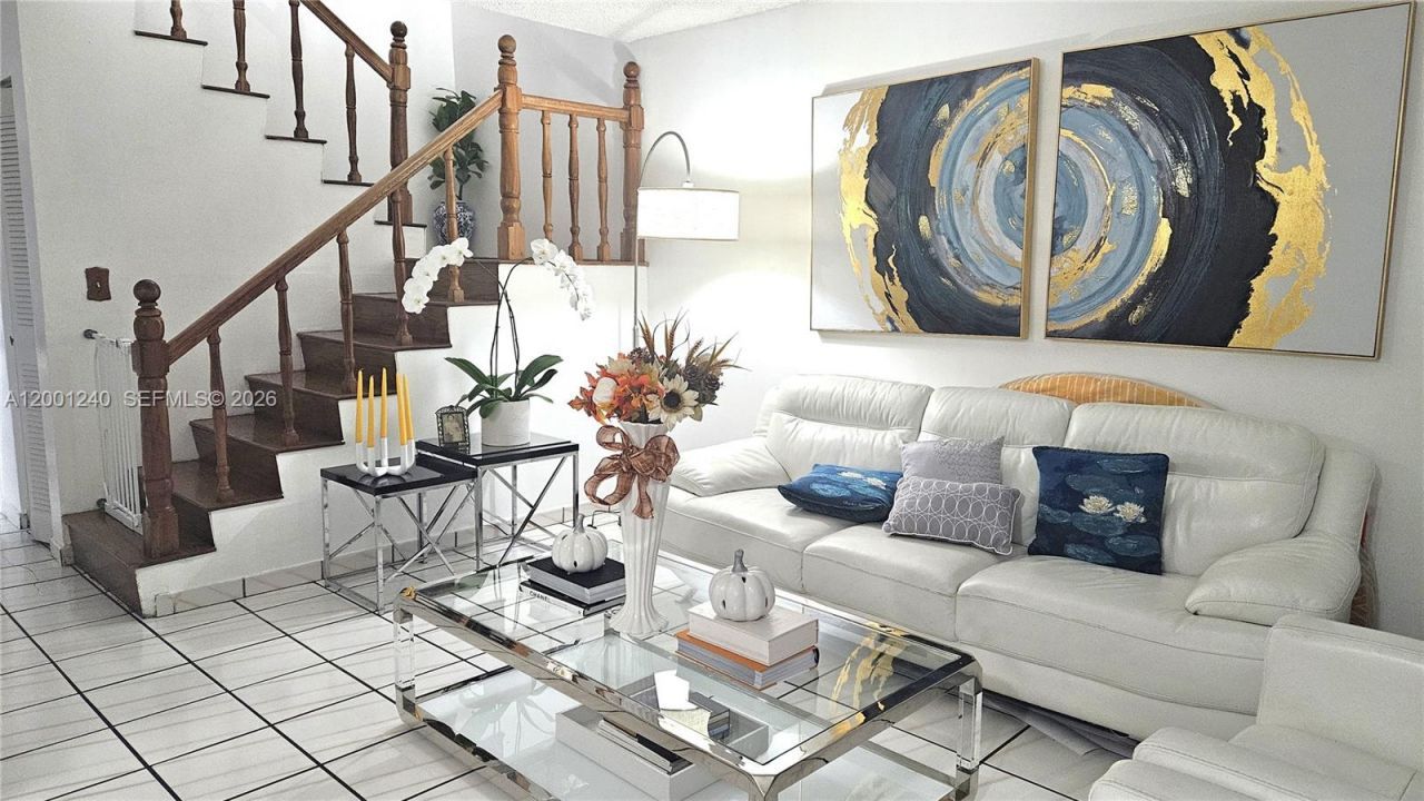 520 NW 109th Ave, Unit 602, Miami, FL 33172 Photo