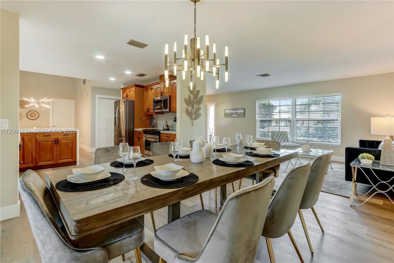 1130 NW 78th Ter, Plantation, FL 33322 Photo