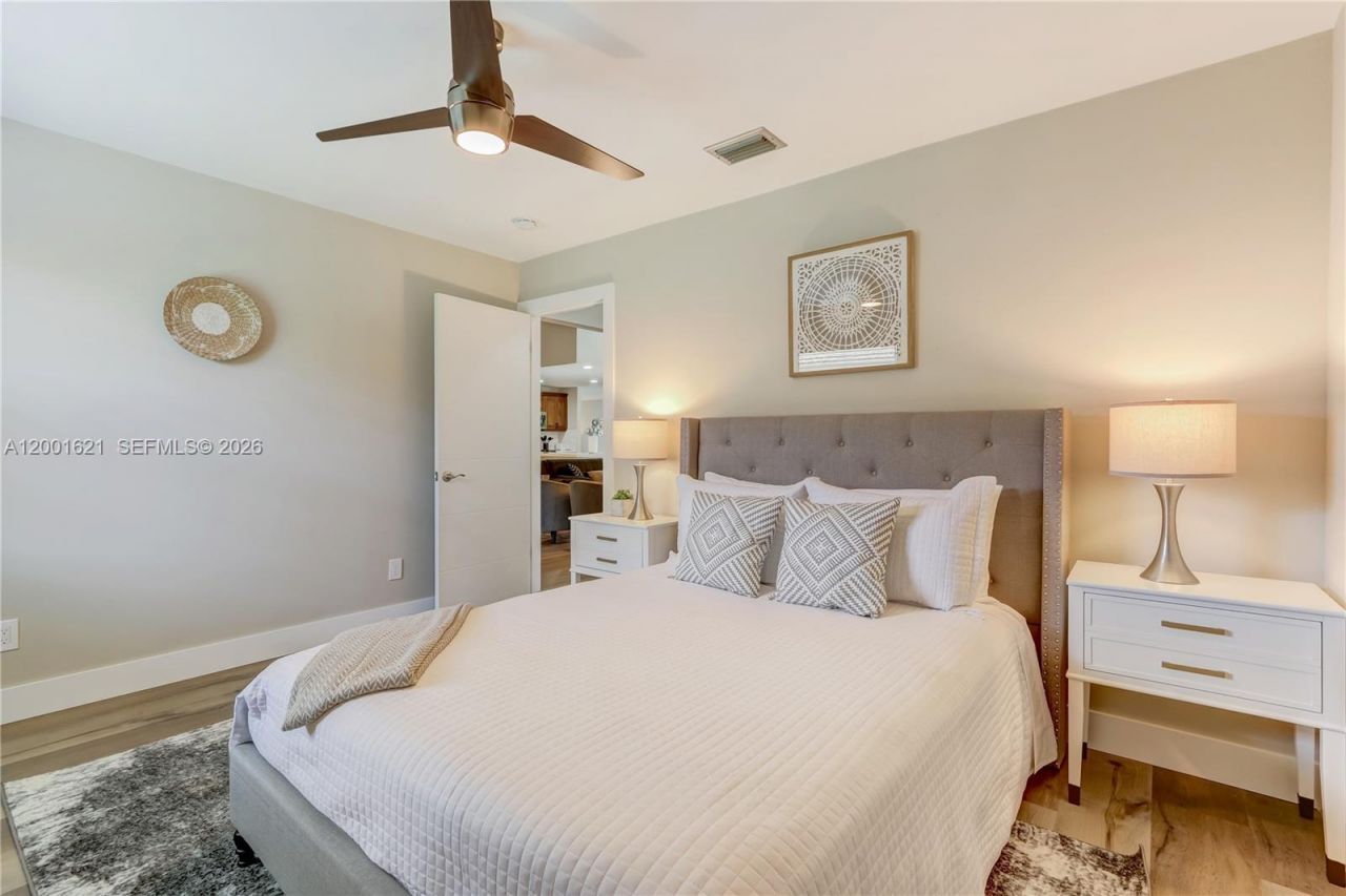 1130 NW 78th Ter, Plantation, FL 33322 Photo