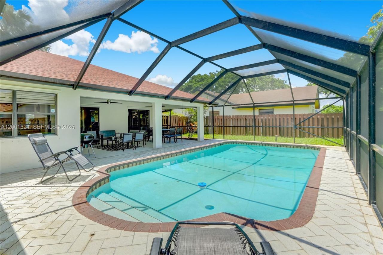 1130 NW 78th Ter, Plantation, FL 33322 Photo