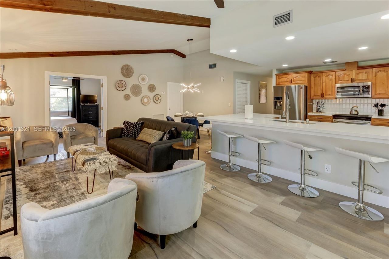 1130 NW 78th Ter, Plantation, FL 33322 Photo