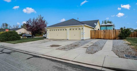 10 Tankersley Court, Sparks, NV 89436 Photo
