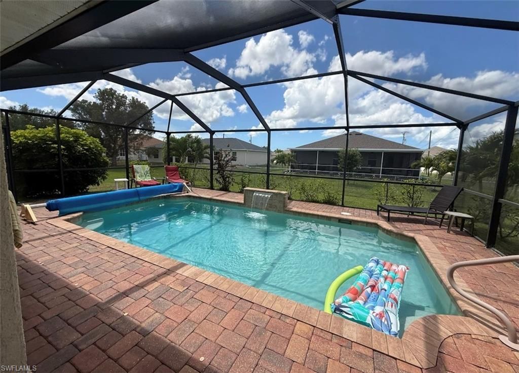 348 SW 29th Pl, Cape Coral, FL 33991 Photo