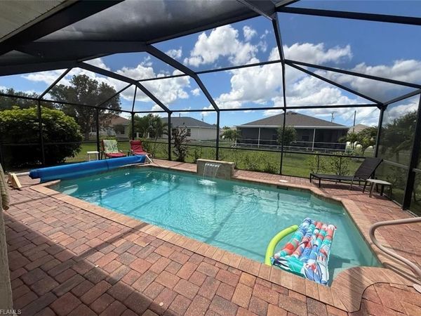 348 SW 29th PL , CAPE CORAL, FL 33991