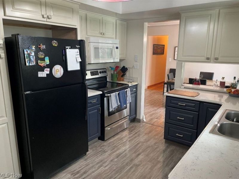 425 Laurel Street, Liberty, OH 44505 Photo 14