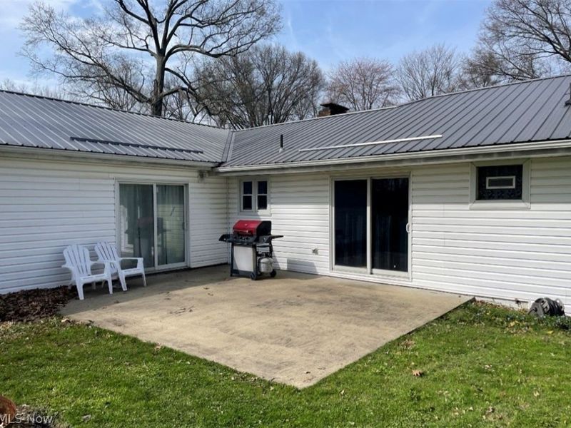 425 Laurel Street, Liberty, OH 44505 Photo 5