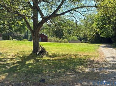 127 Hanover Avenue , Colonial Heights, VA 23834