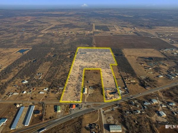 8620 Seymour Highway, Unit R, Wichita Falls, TX 76310