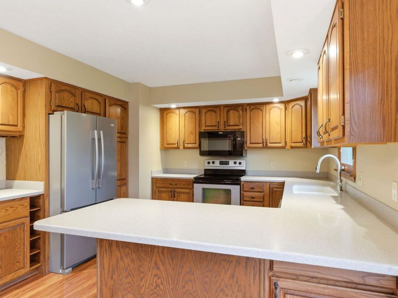 1536 Brook Park Drive, Troy, OH 45373 Photo 11