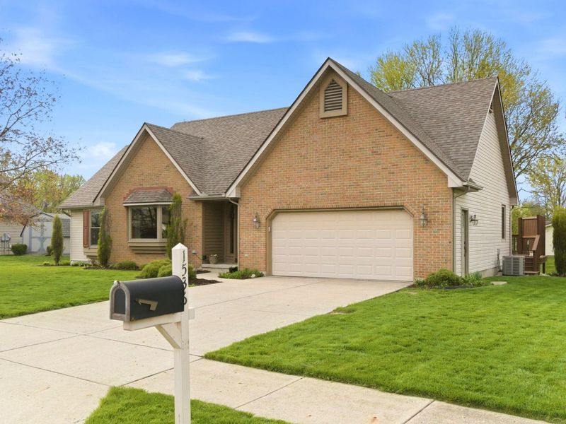 1536 Brook Park Drive, Troy, OH 45373 Photo 3