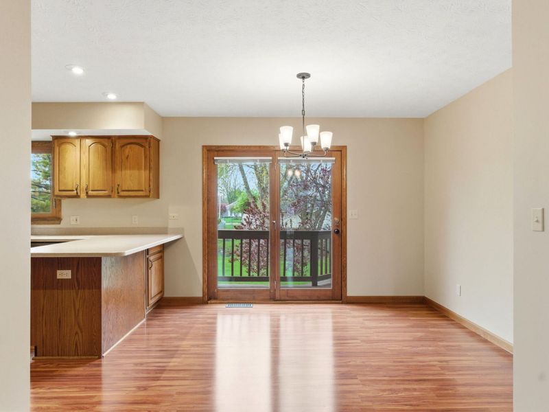 1536 Brook Park Drive, Troy, OH 45373 Photo 9