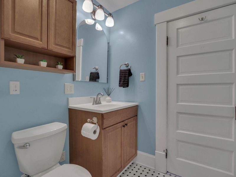 184 E Maynard Avenue, Columbus, OH 43202 Photo 25