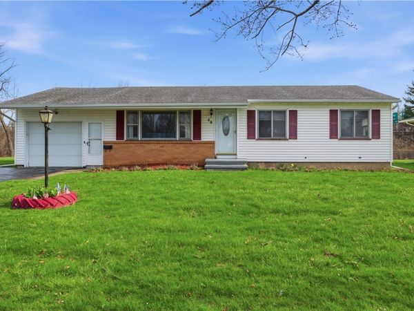 48 Landau Drive, Rochester, NY 14606