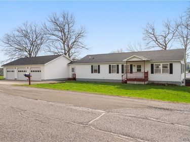 8 Walker Road , Perry, NY 14530