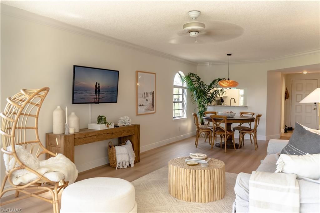 265 Deerwood Cir, Unit 10, Naples, FL 34113 Photo
