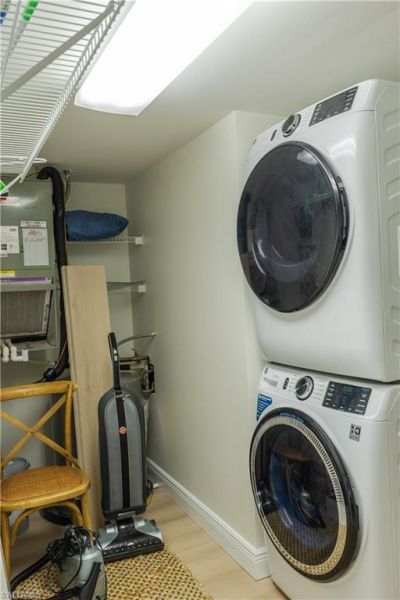 265 Deerwood Cir, Unit 10, Naples, FL 34113 Photo