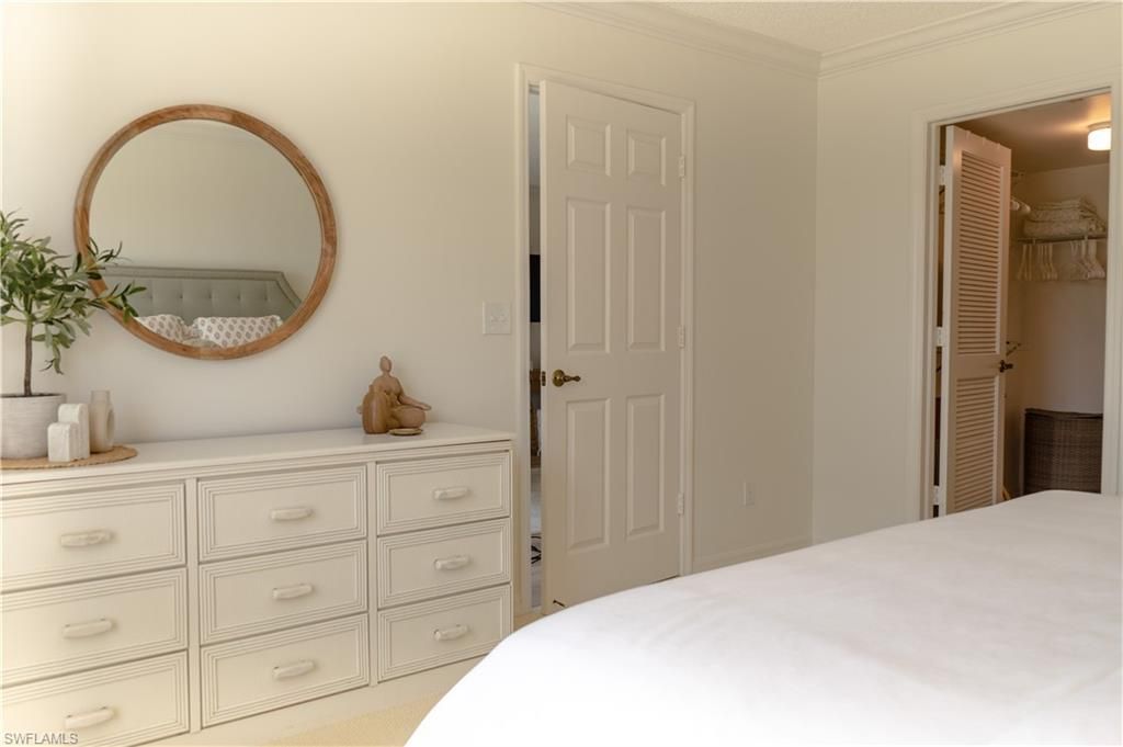 265 Deerwood Cir, Unit 10, Naples, FL 34113 Photo