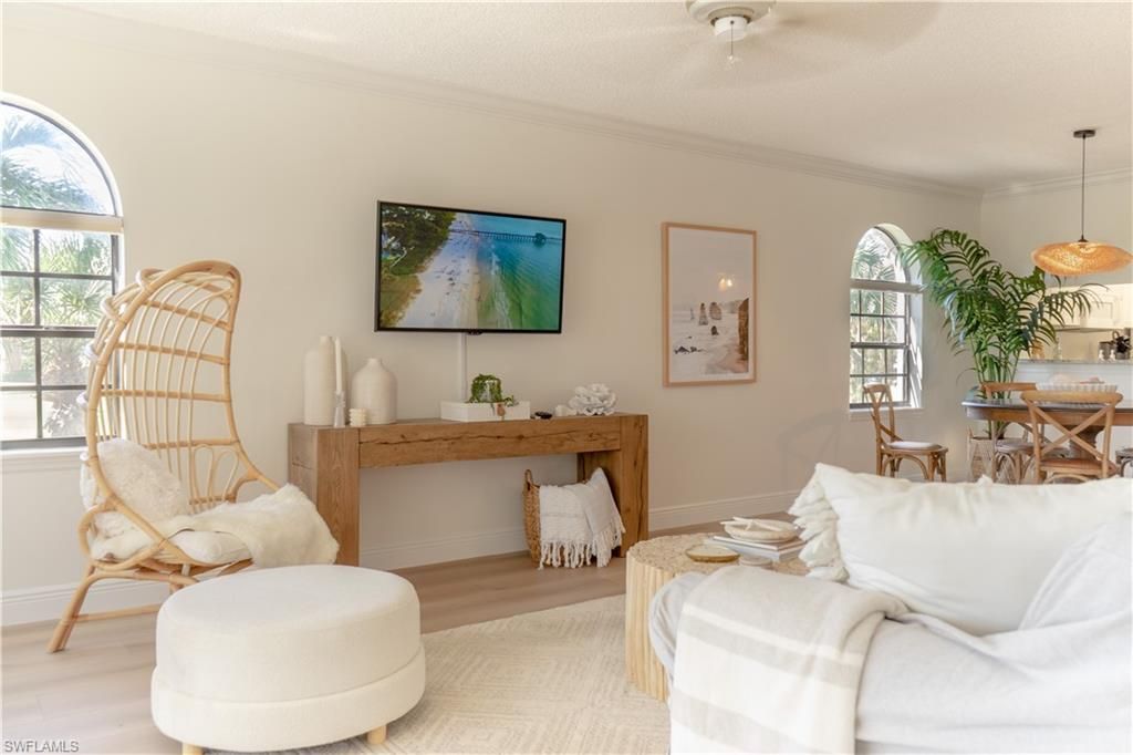265 Deerwood Cir, Unit 10, Naples, FL 34113 Photo