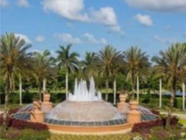 9225 Museo CIR SW, Unit 203, NAPLES, FL 34114