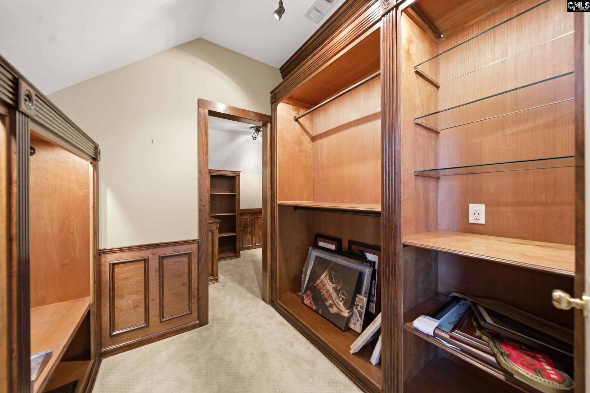 10 Hickory Hall Court  Photo 21