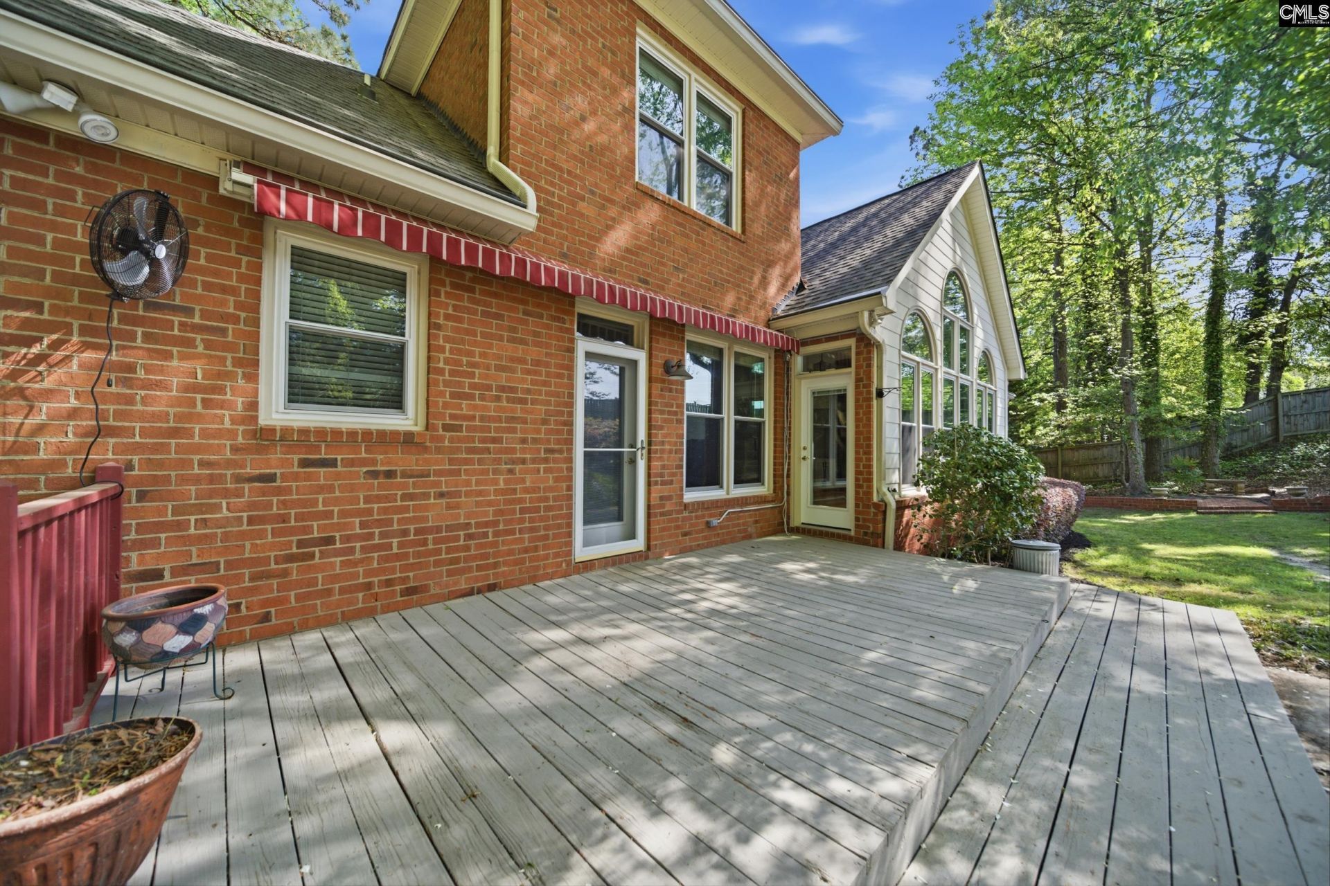 10 Hickory Hall Court  Photo 23