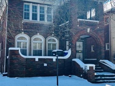 2919 Fullerton Street, Detroit, MI 48238