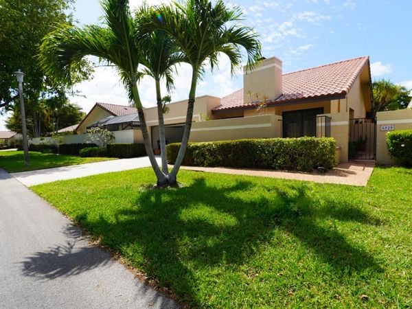 6829 Pradera Drive, Boca Raton, FL 33433