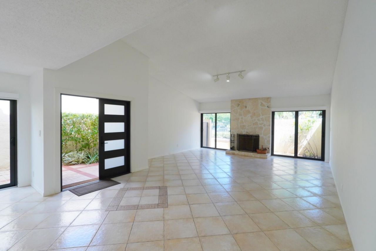 6829 Pradera Drive, Boca Raton, FL 33433 Photo