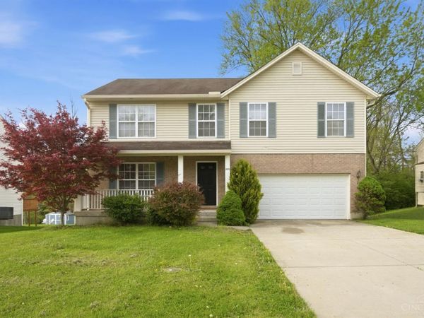 2073 Miles Woods Drive, Springfield Twp., OH 45231
