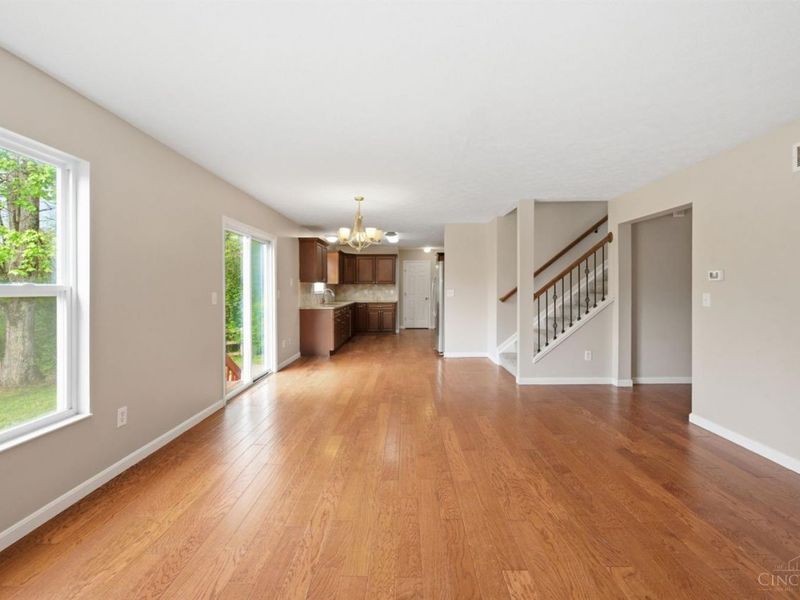 2073 Miles Woods Drive, Springfield Twp., OH 45231 Photo 12