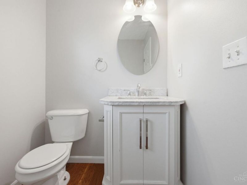 2073 Miles Woods Drive, Springfield Twp., OH 45231 Photo 20