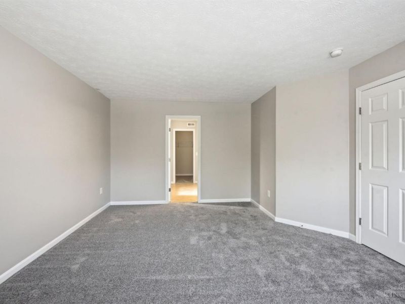 2073 Miles Woods Drive, Springfield Twp., OH 45231 Photo 25