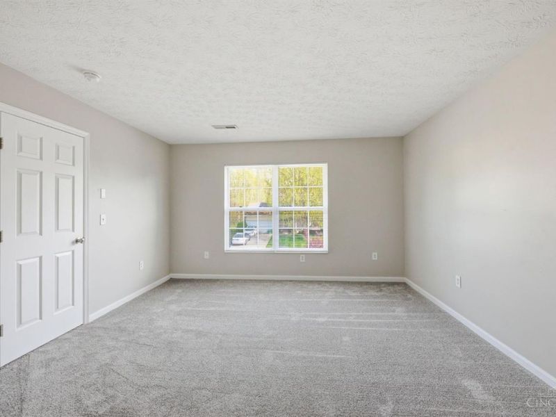 2073 Miles Woods Drive, Springfield Twp., OH 45231 Photo 26