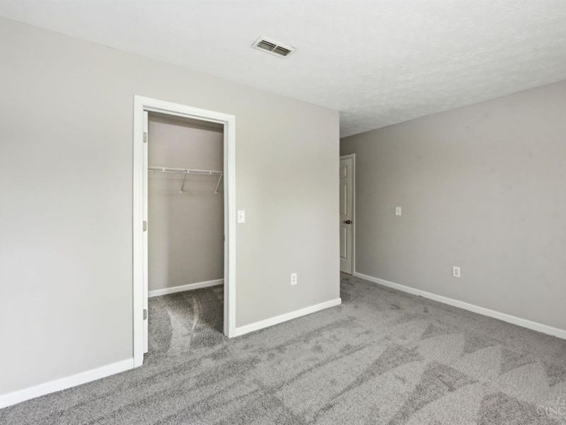 2073 Miles Woods Drive, Springfield Twp., OH 45231 Photo 29