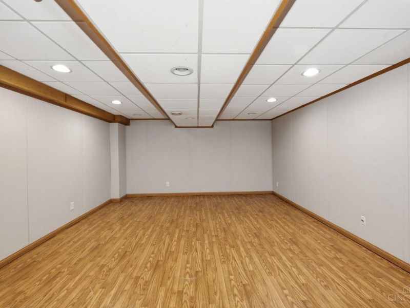 2073 Miles Woods Drive, Springfield Twp., OH 45231 Photo 43