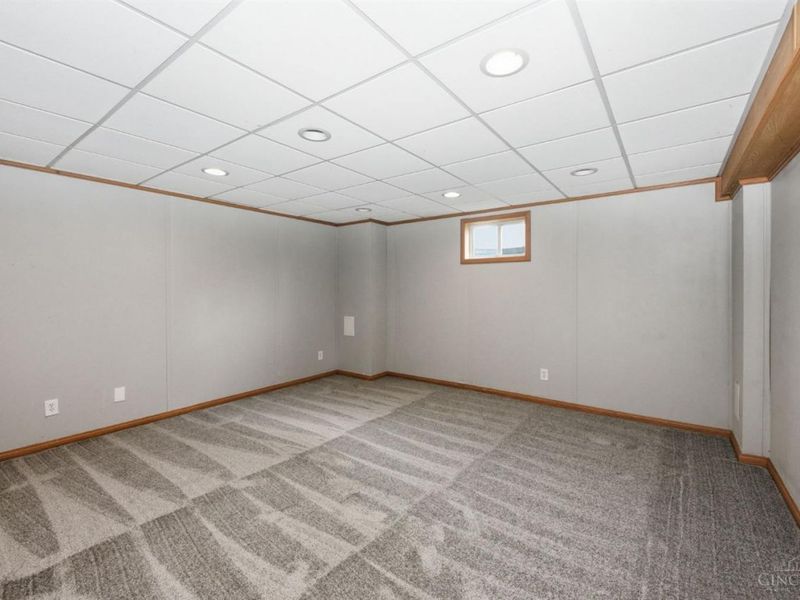 2073 Miles Woods Drive, Springfield Twp., OH 45231 Photo 46