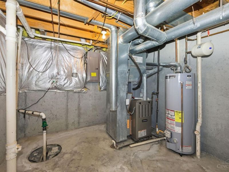 2073 Miles Woods Drive, Springfield Twp., OH 45231 Photo 49