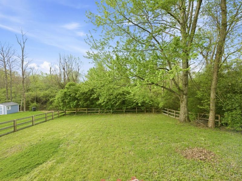 2073 Miles Woods Drive, Springfield Twp., OH 45231 Photo 55