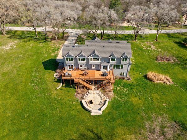 31290 Napa Valley Drive, Waukee, IA 50263