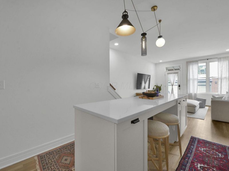 46 E Russell Street, Columbus, OH 43215 Photo 10