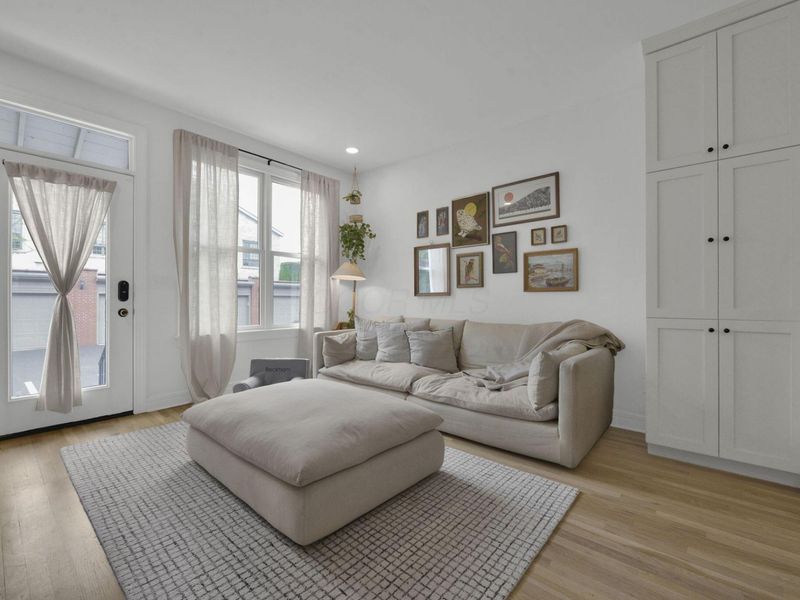 46 E Russell Street, Columbus, OH 43215 Photo 13